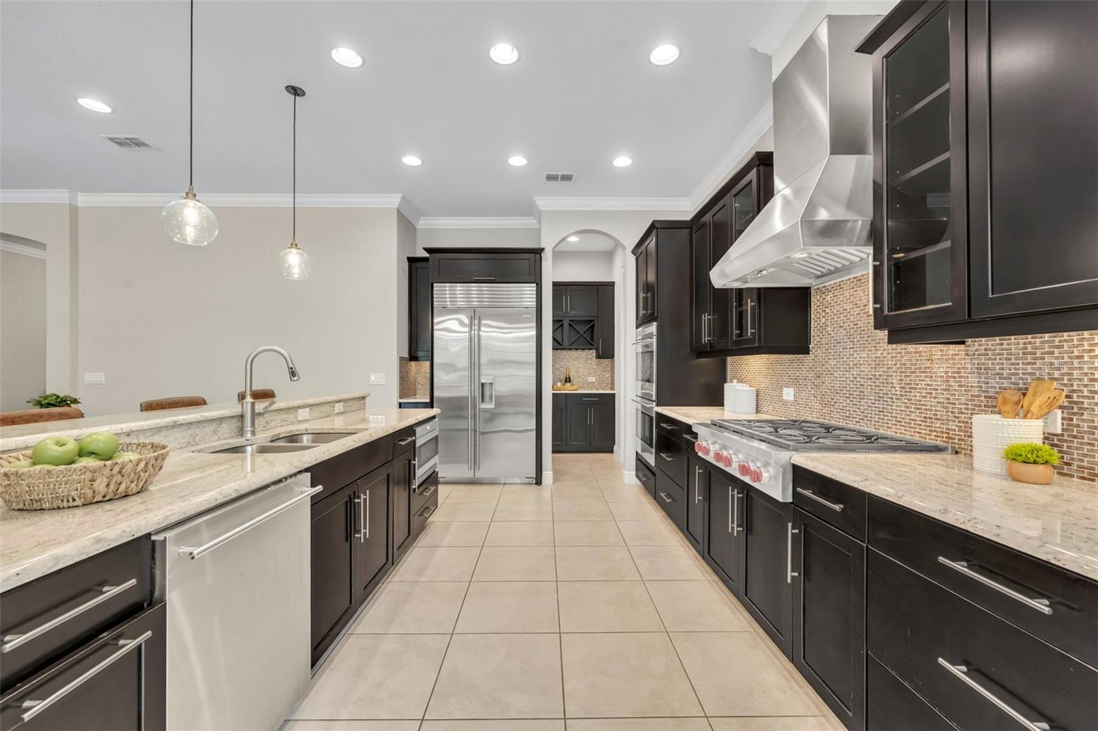 WINDSONG-KNOWLES PLACE - Residential