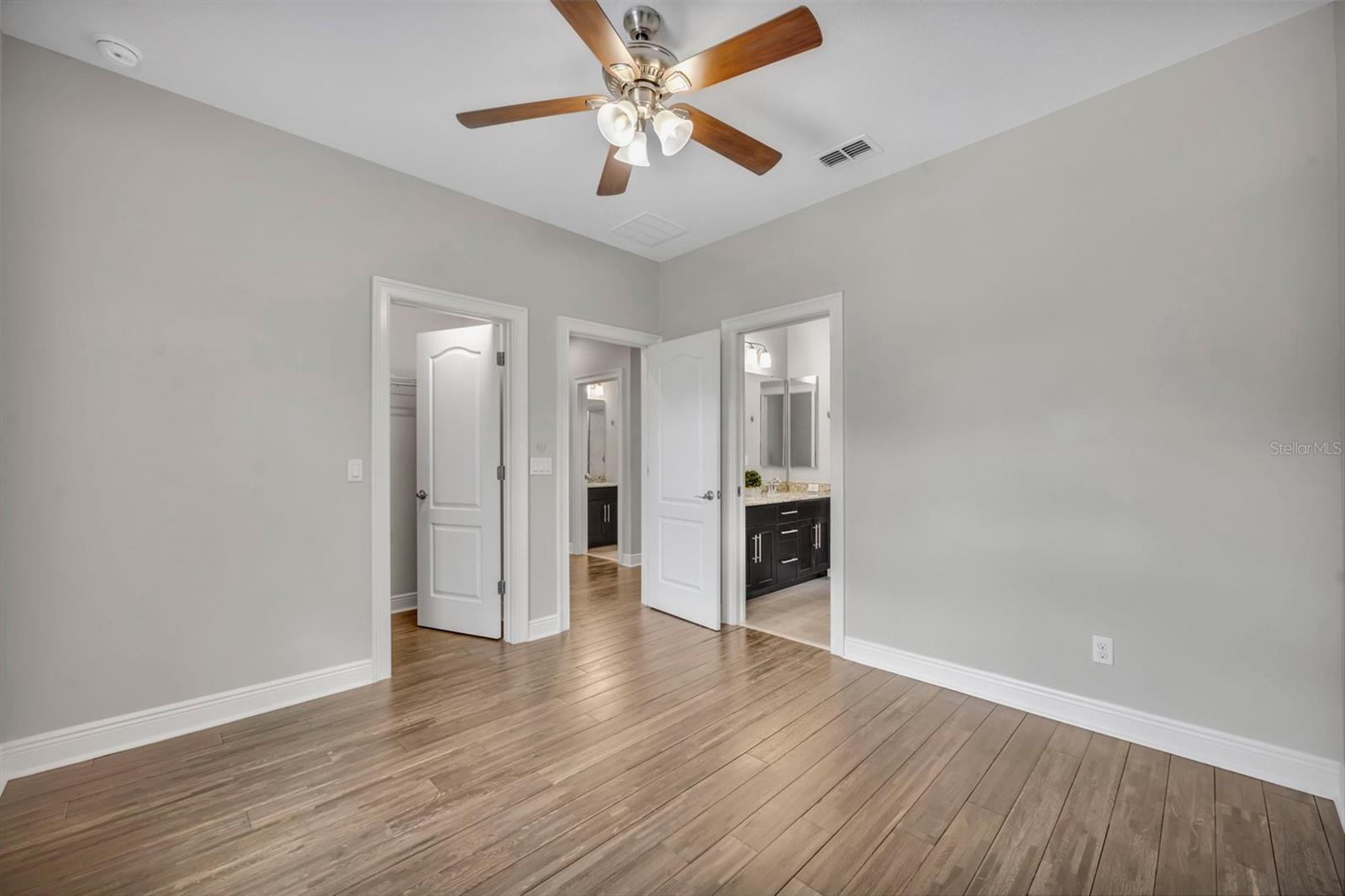 WINDSONG-KNOWLES PLACE - Residential