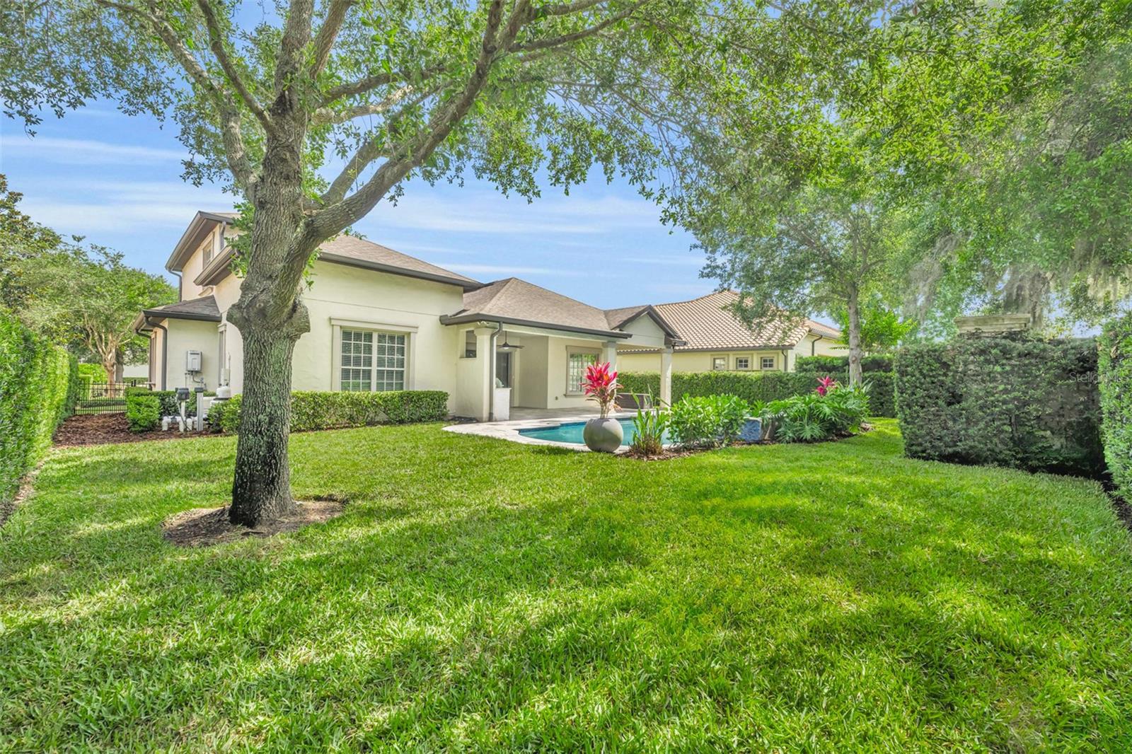 WINDSONG-KNOWLES PLACE - Residential