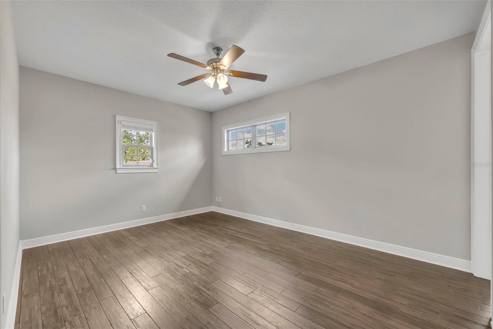 WINDSONG-KNOWLES PLACE - Residential
