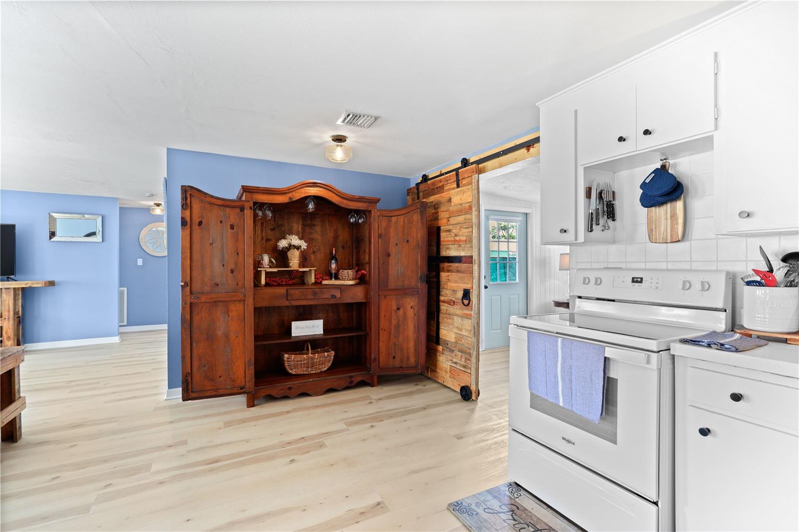 HORTON ESTATES - Residential