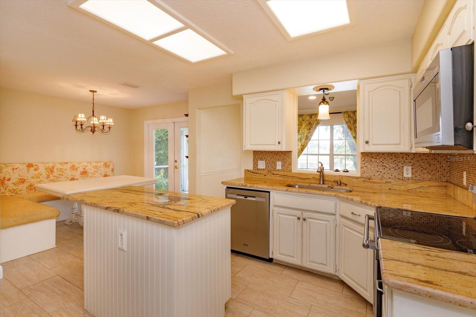 VILLAGE GREEN - Residential Lease