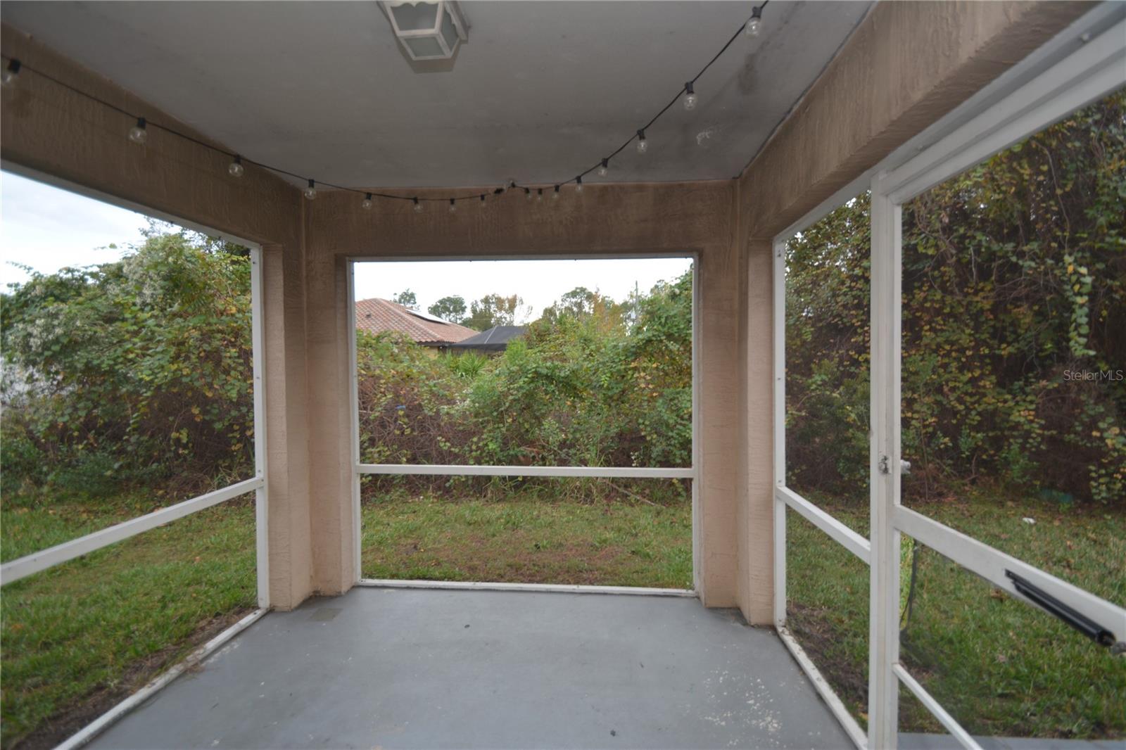 PINE GROVE - Residential Lease