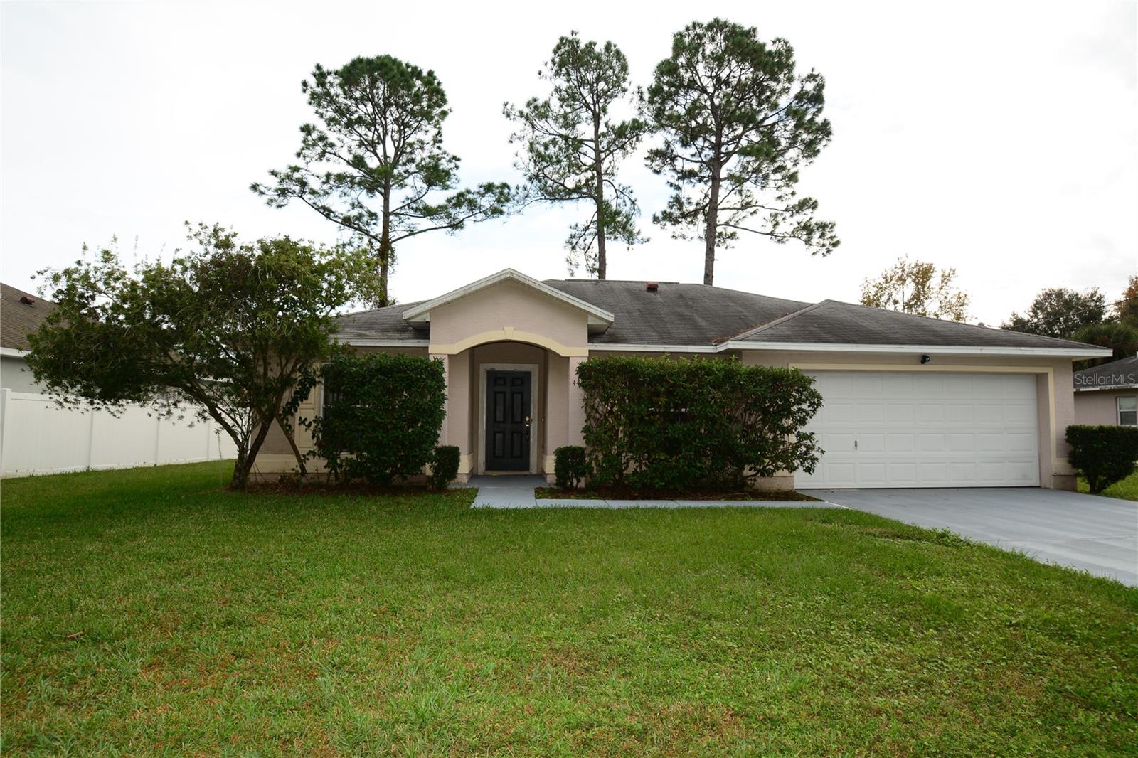 PINE GROVE - Residential Lease