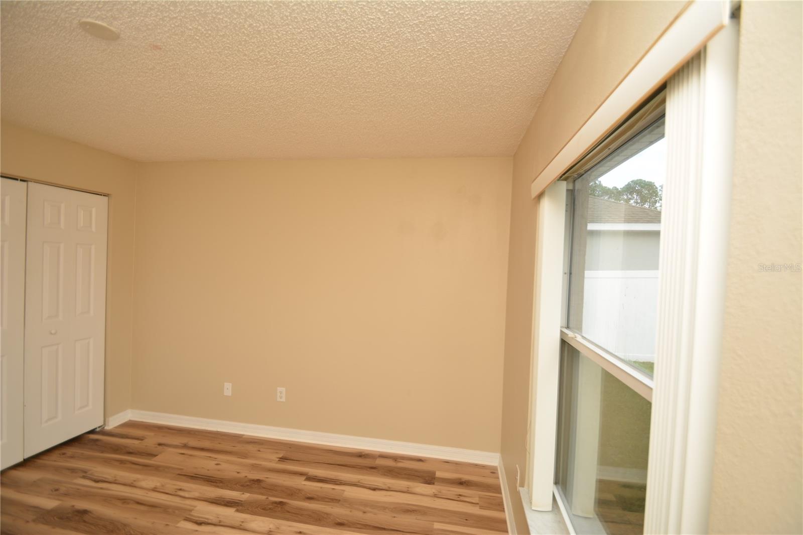 PINE GROVE - Residential Lease