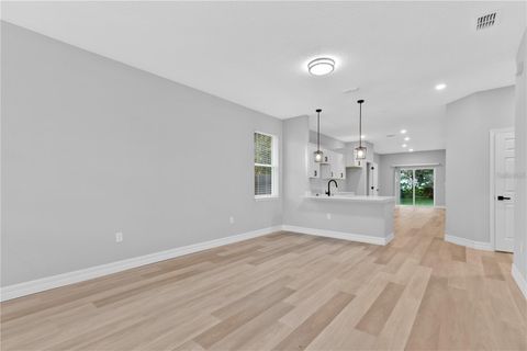 Single Family Residence in ORLANDO FL 719 20TH ST St 4.jpg