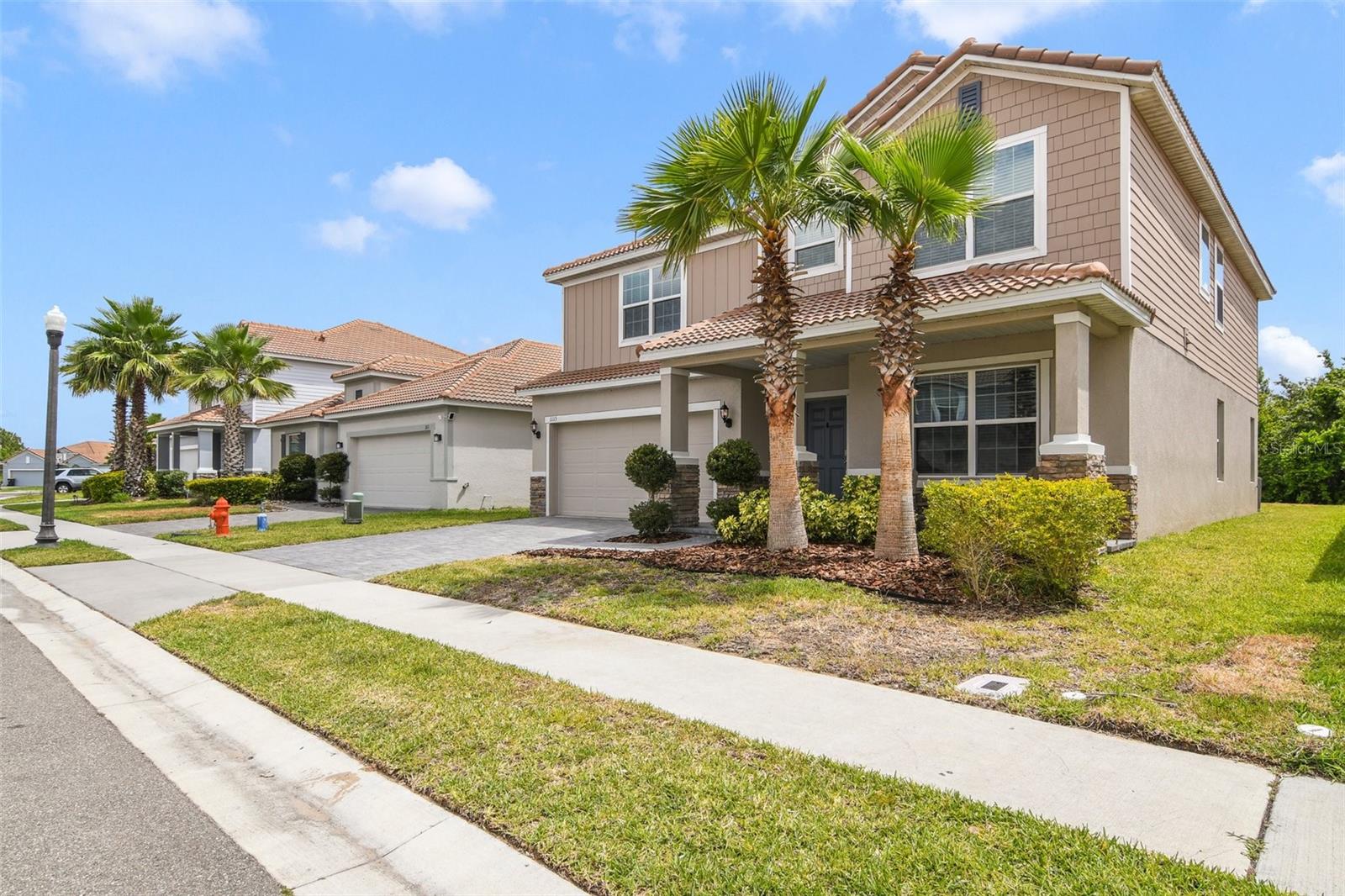 1115 OAK BLUFF DRIVE