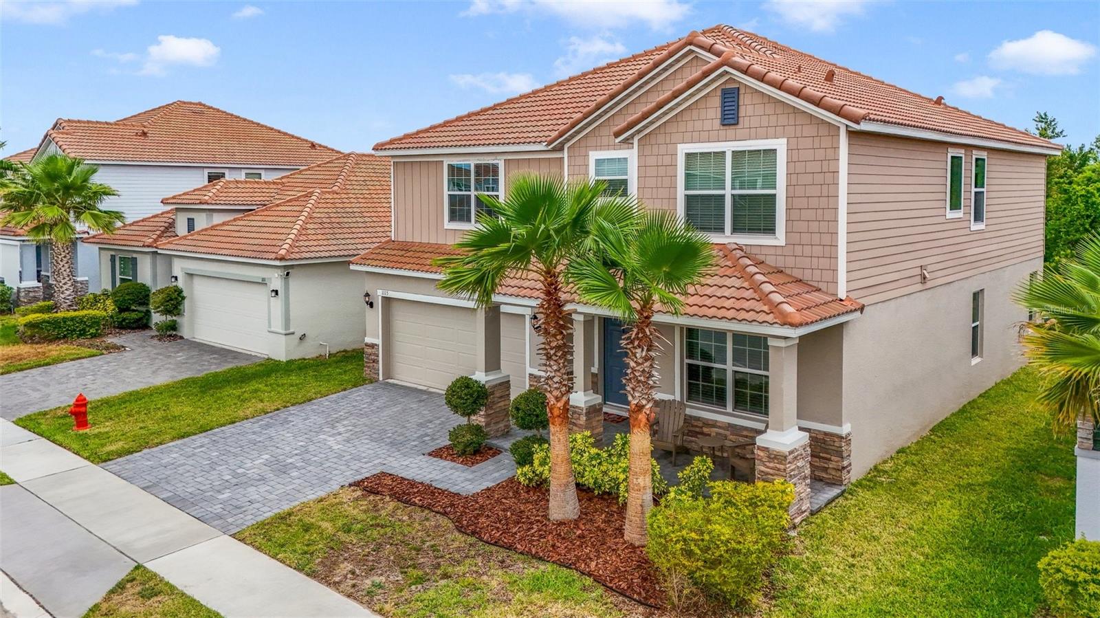 1115 OAK BLUFF DRIVE