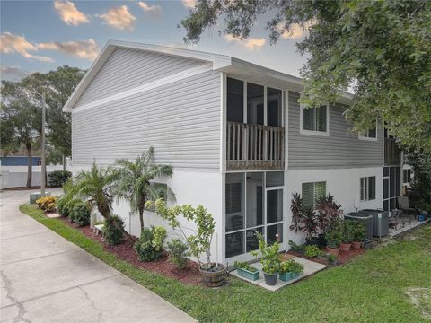 A home in LARGO