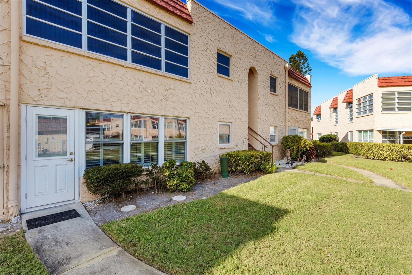 GARDENS THE CONDO - Residential