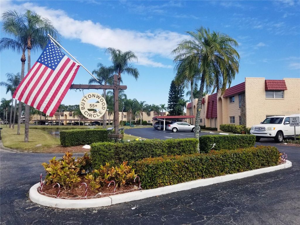 Photo of 122 Buttonwood Circle #122, Seminole, FL 33777 (MLS # TB8451484)