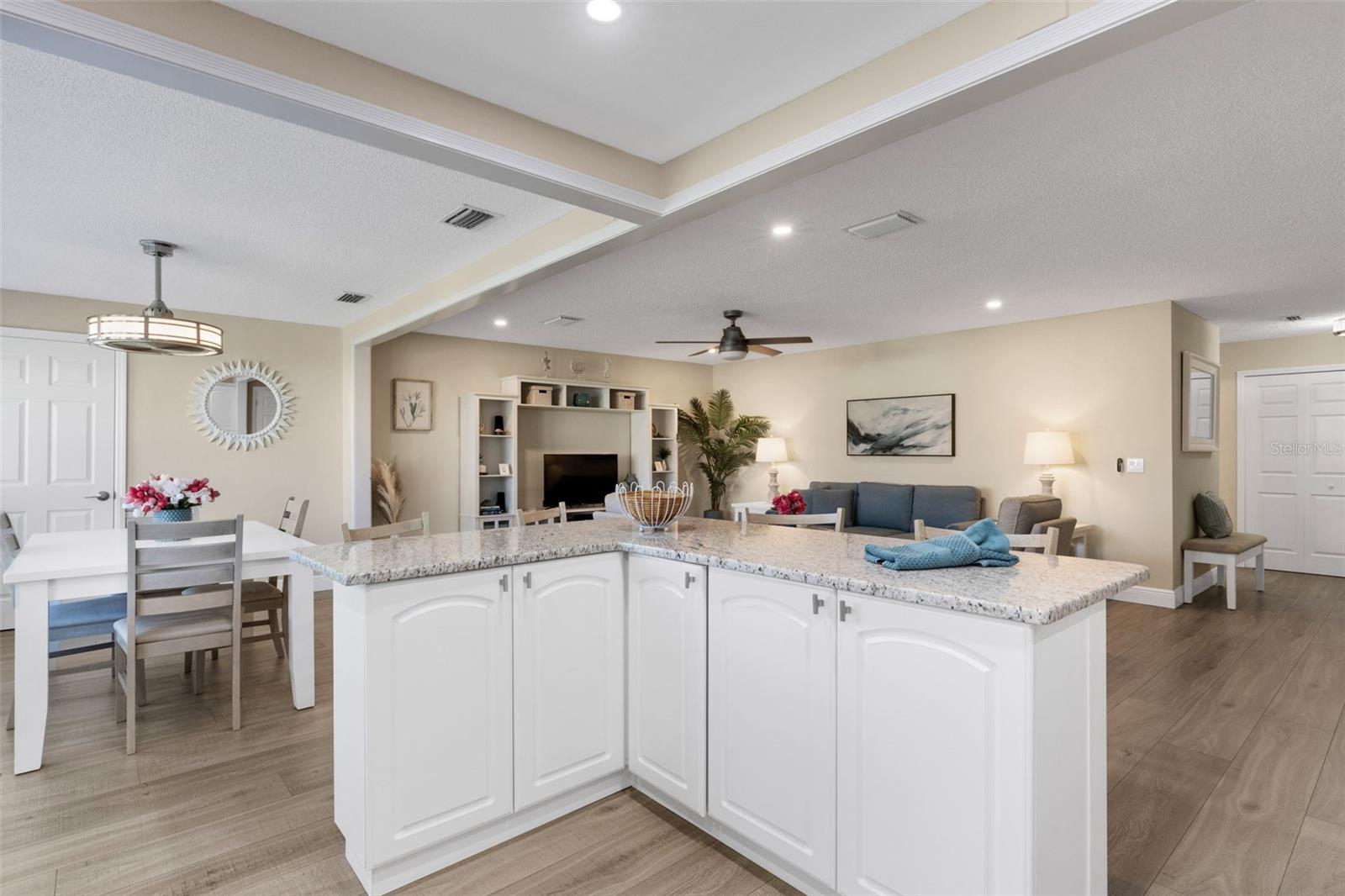 GARDENS THE CONDO - Residential