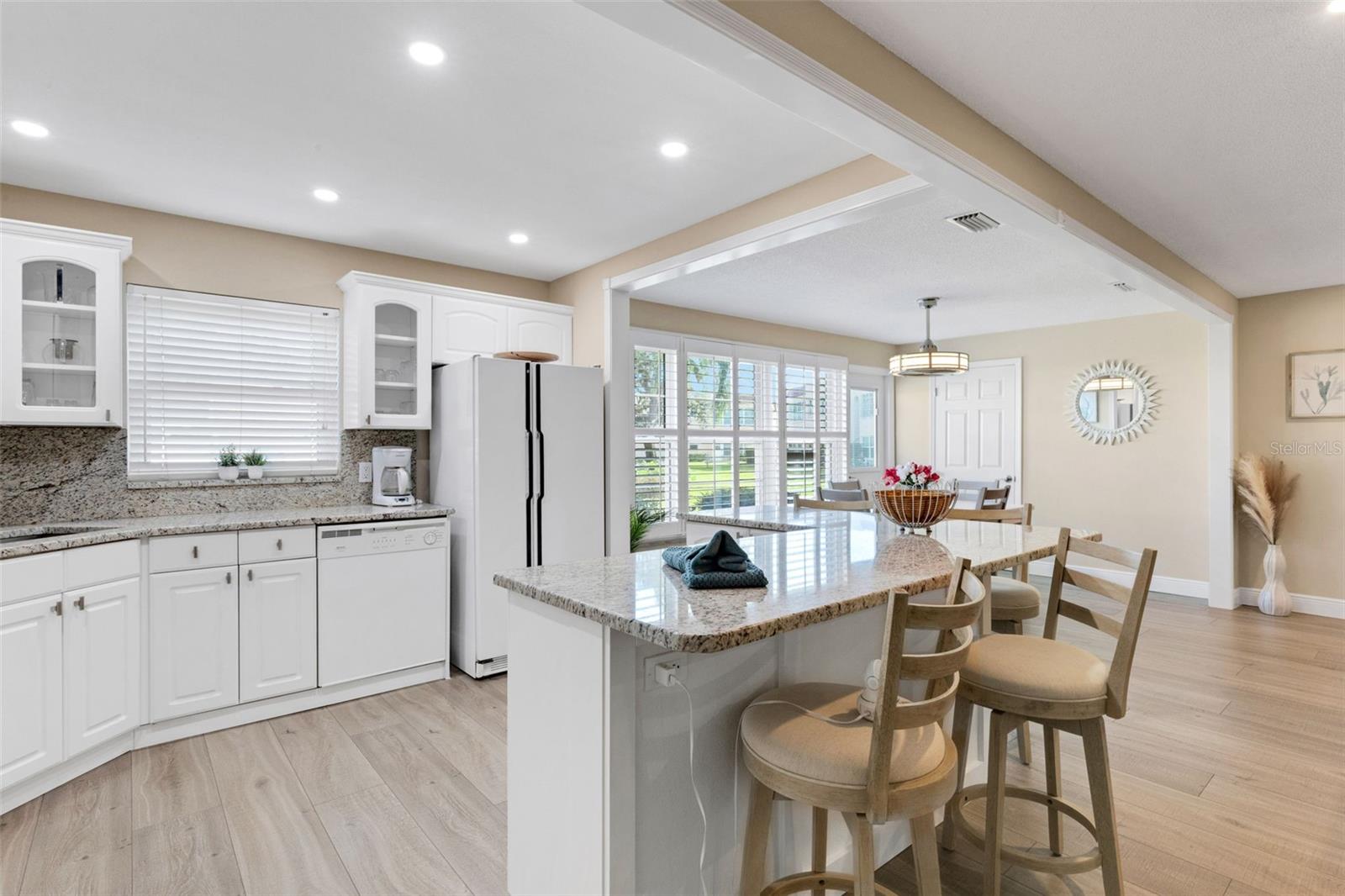 GARDENS THE CONDO - Residential