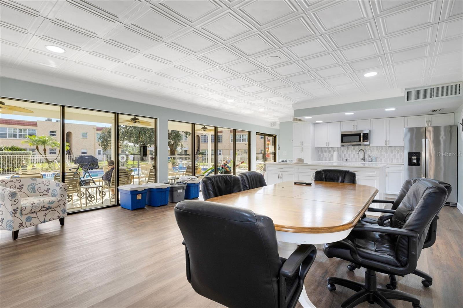 GARDENS THE CONDO - Residential