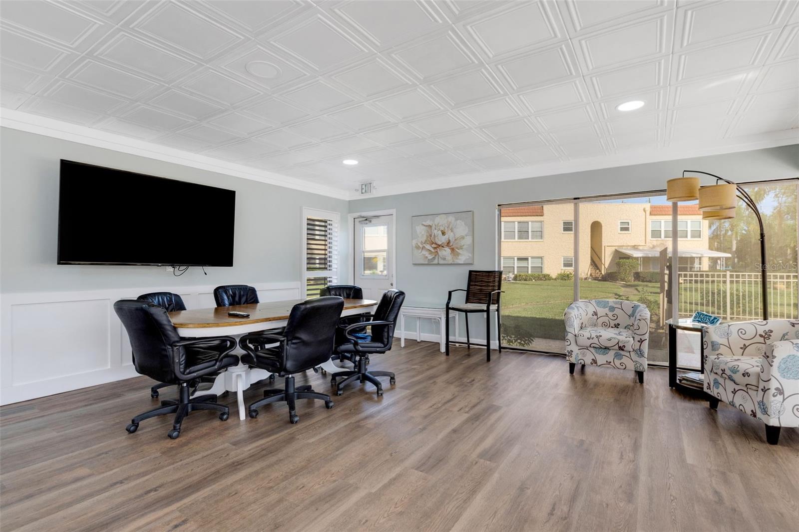 GARDENS THE CONDO - Residential