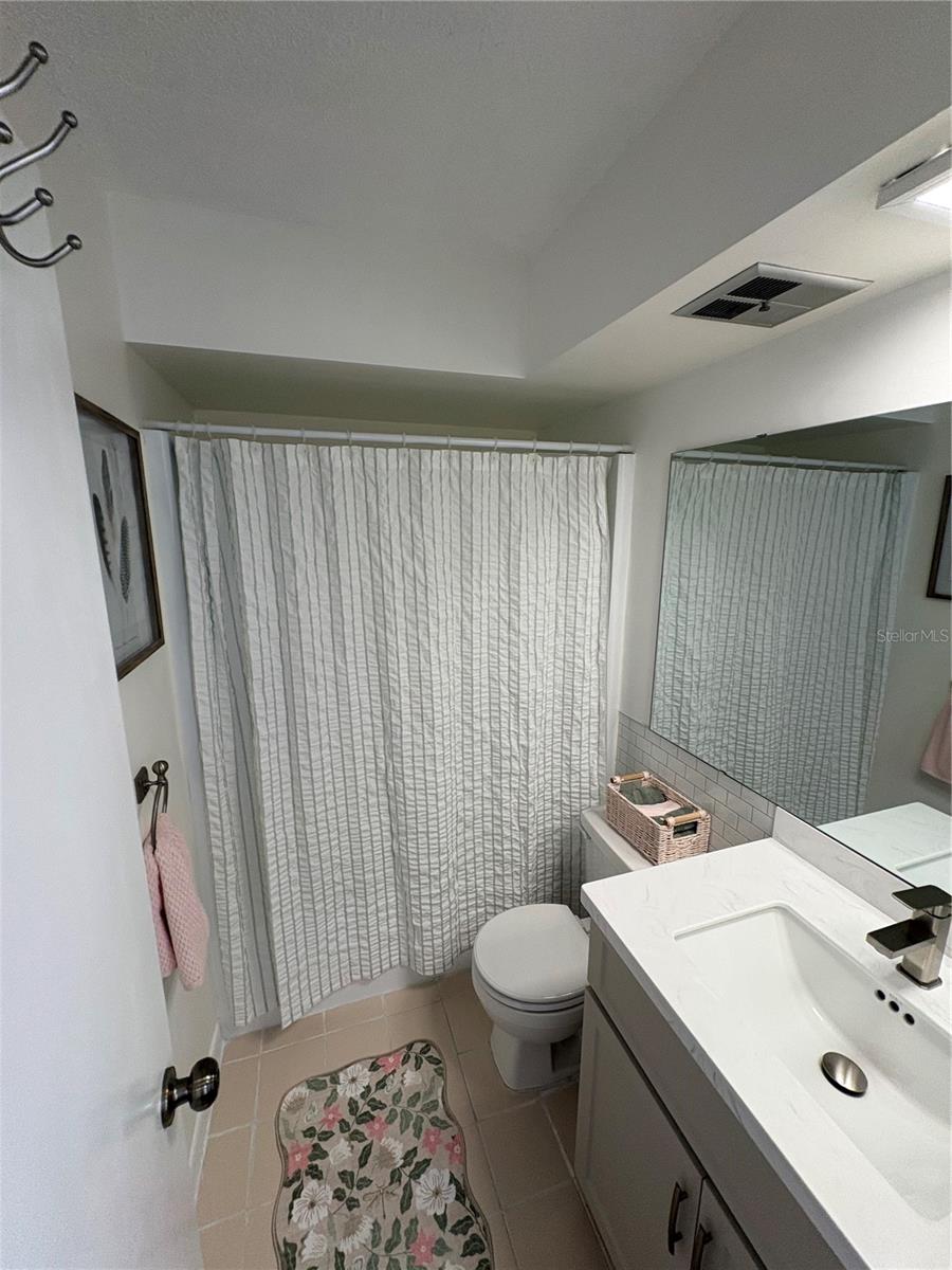 CHATEAU BELLEAIR CONDO - Residential