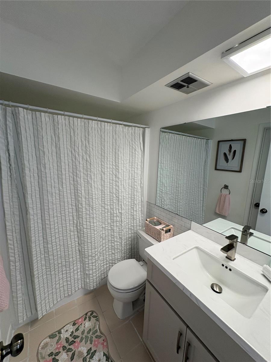 CHATEAU BELLEAIR CONDO - Residential