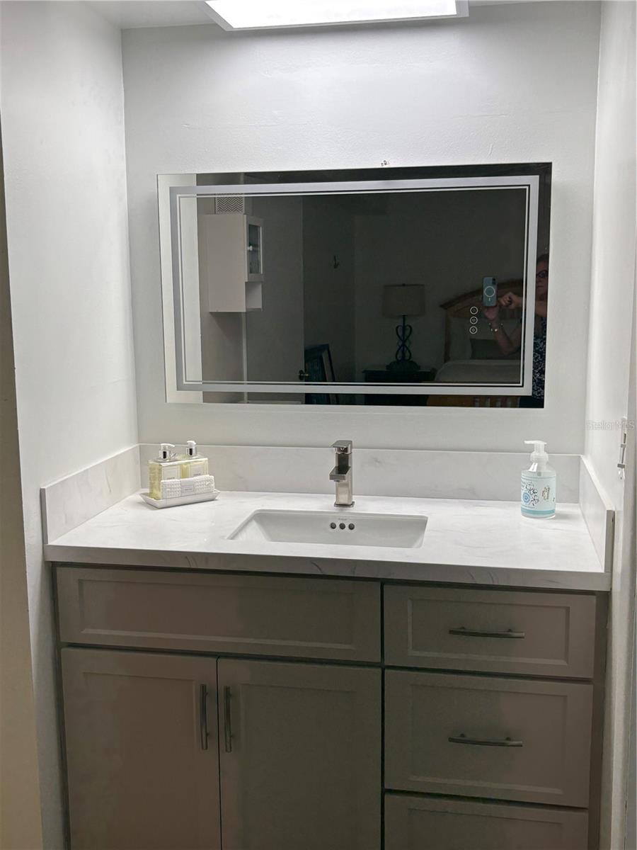 CHATEAU BELLEAIR CONDO - Residential