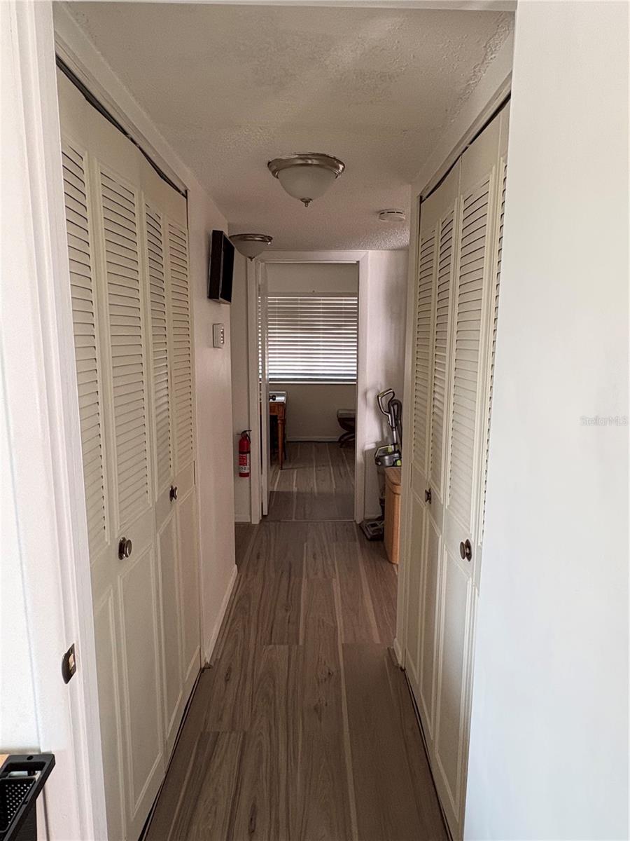 CHATEAU BELLEAIR CONDO - Residential