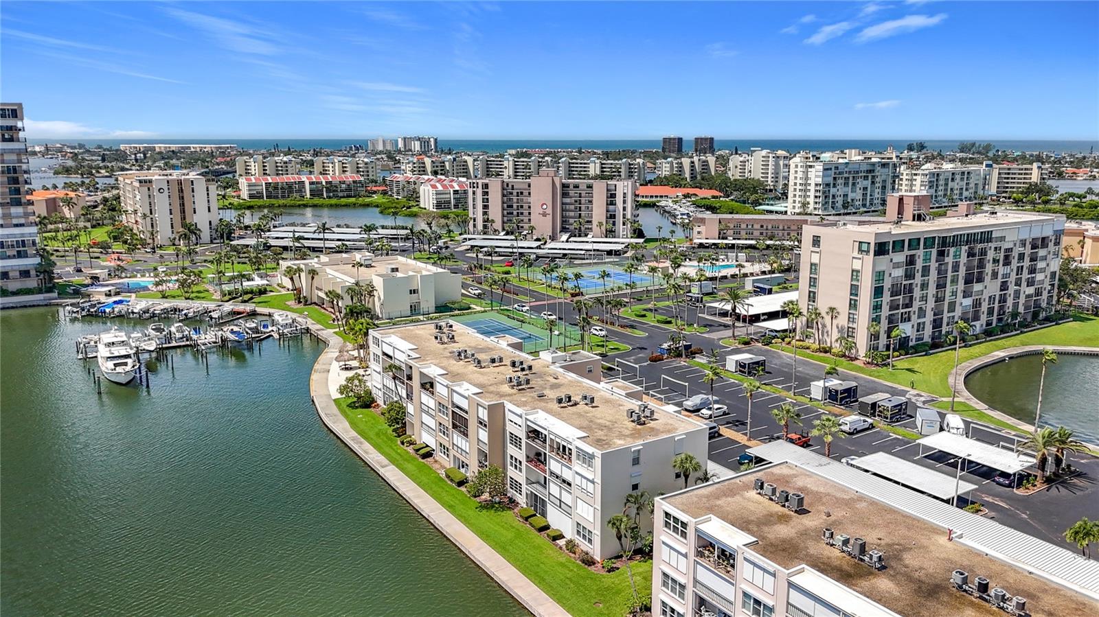 BAY ISLAND GROUP 7 - Residential