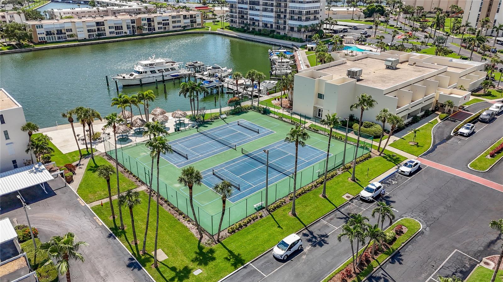 BAY ISLAND GROUP 7 - Residential