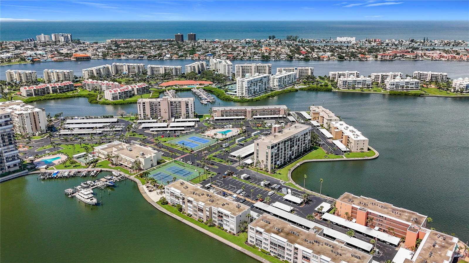 BAY ISLAND GROUP 7 - Residential