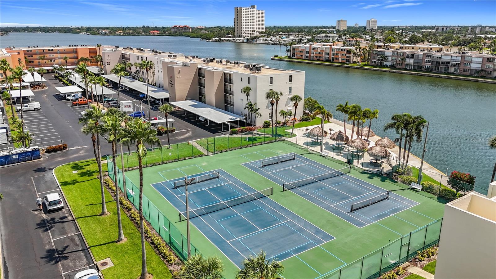 BAY ISLAND GROUP 7 - Residential