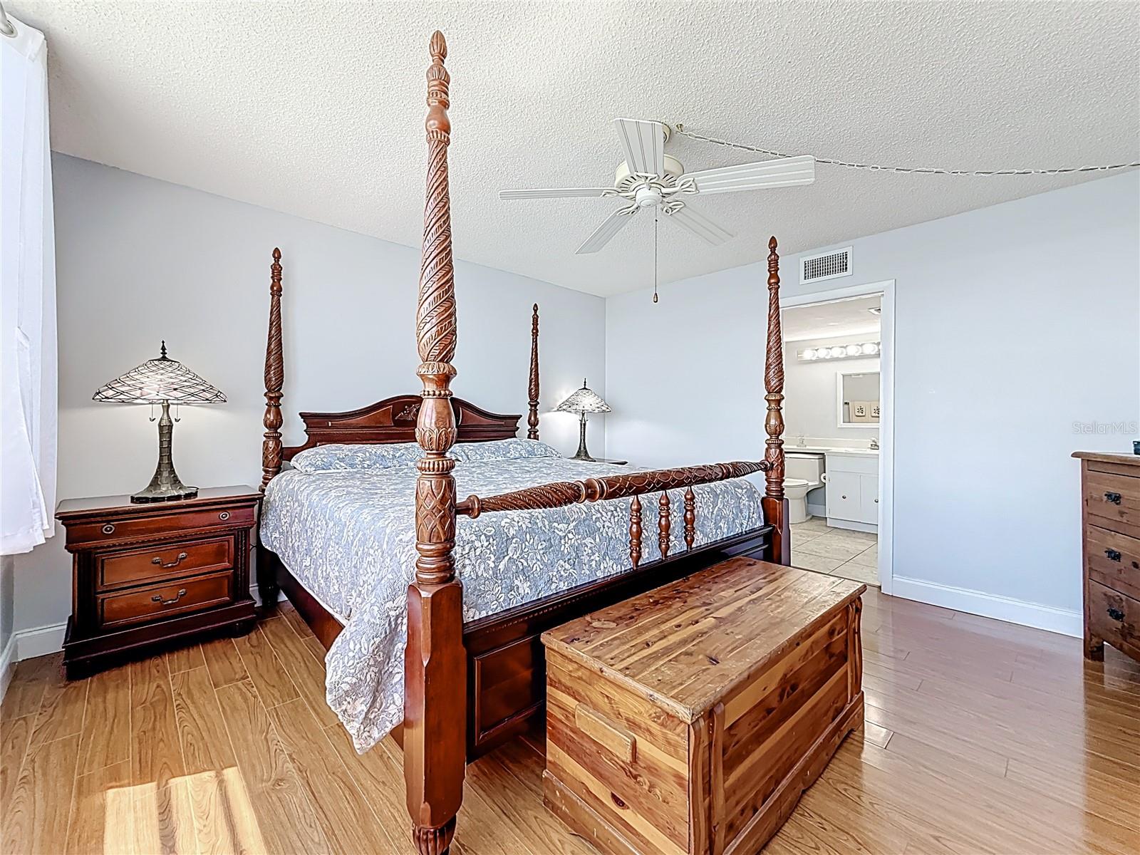 BAY ISLAND GROUP 7 - Residential