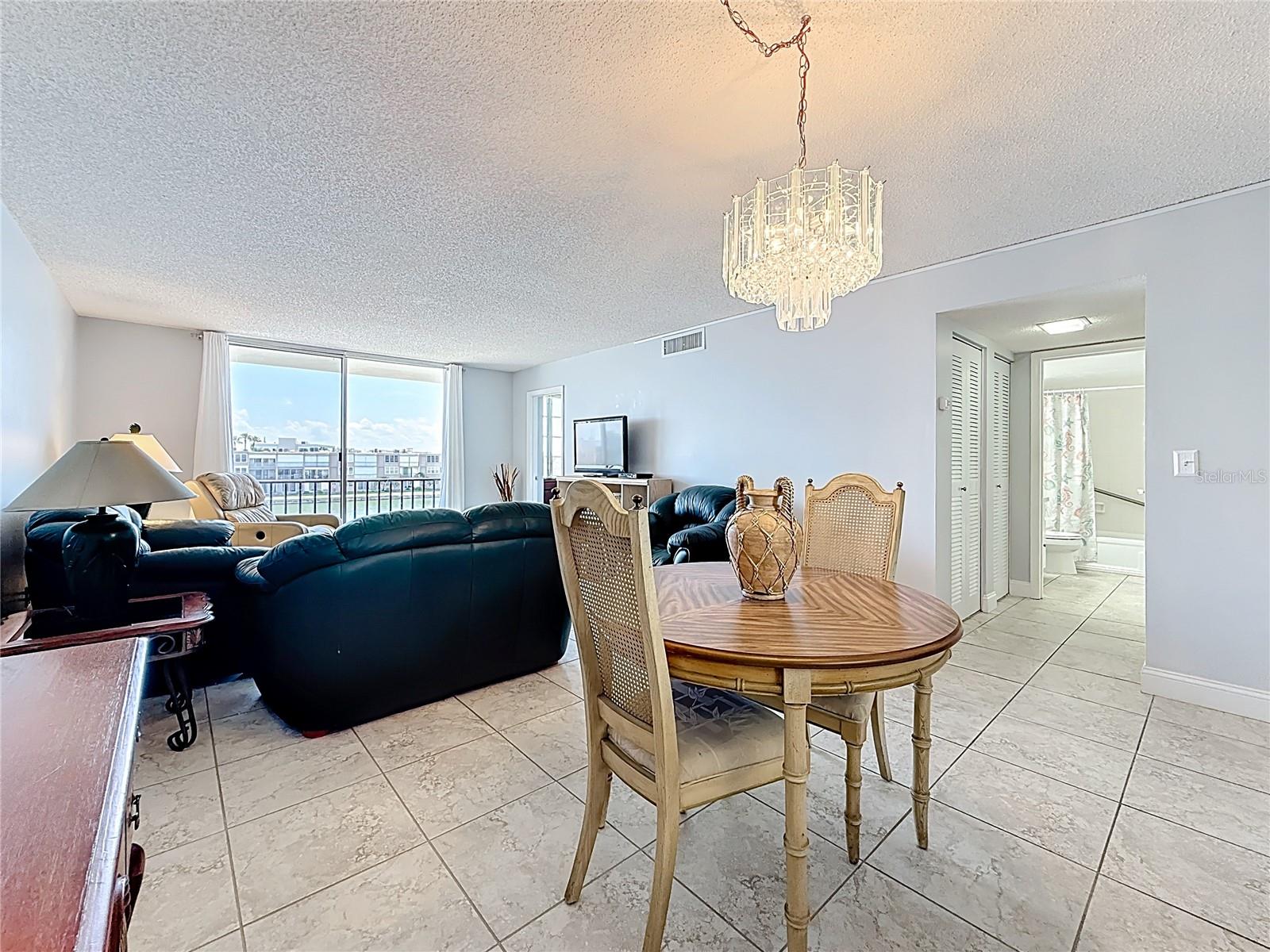 BAY ISLAND GROUP 7 - Residential