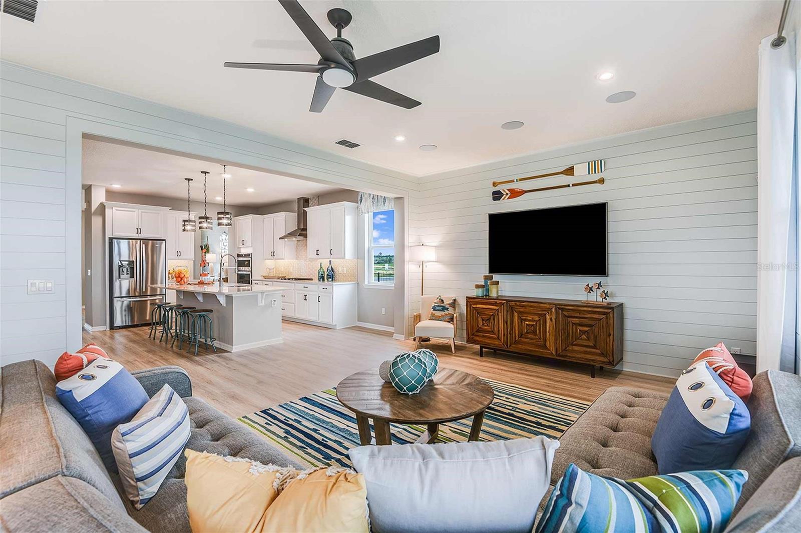 657 SNOWY EGRET COURT