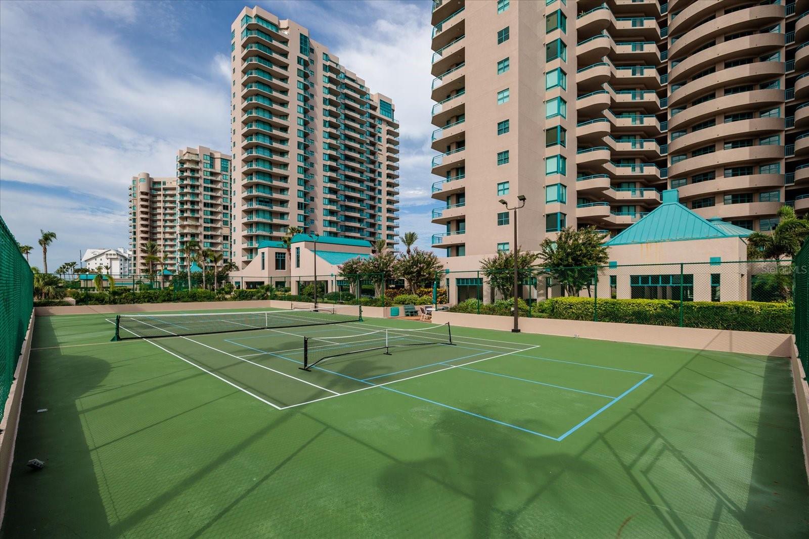 ULTIMAR ONE CONDO - Residential