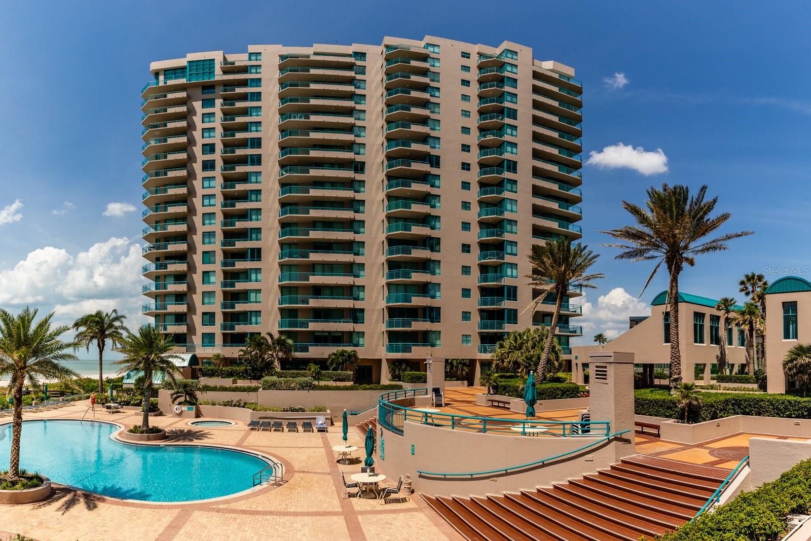 ULTIMAR ONE CONDO - Residential