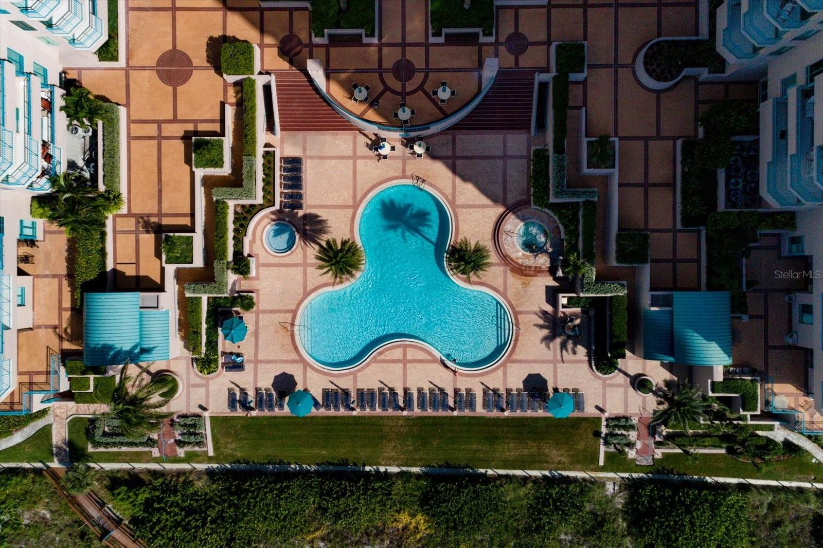 ULTIMAR ONE CONDO - Residential