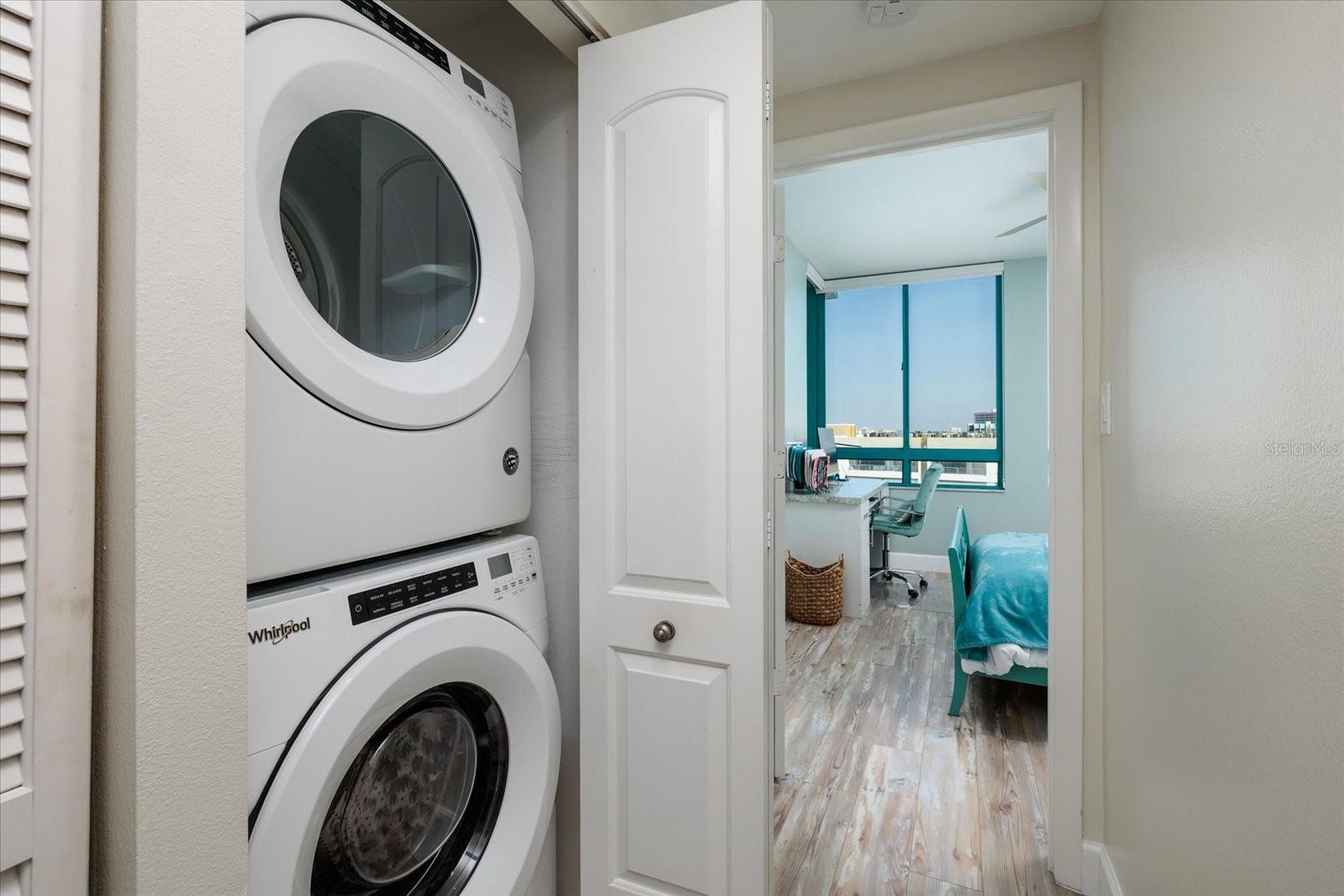 ULTIMAR ONE CONDO - Residential