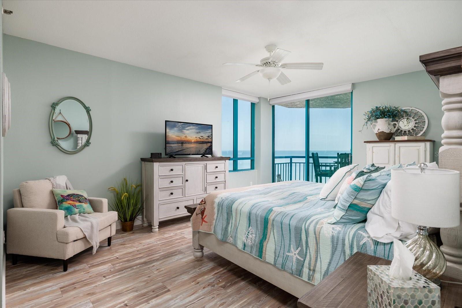 ULTIMAR ONE CONDO - Residential