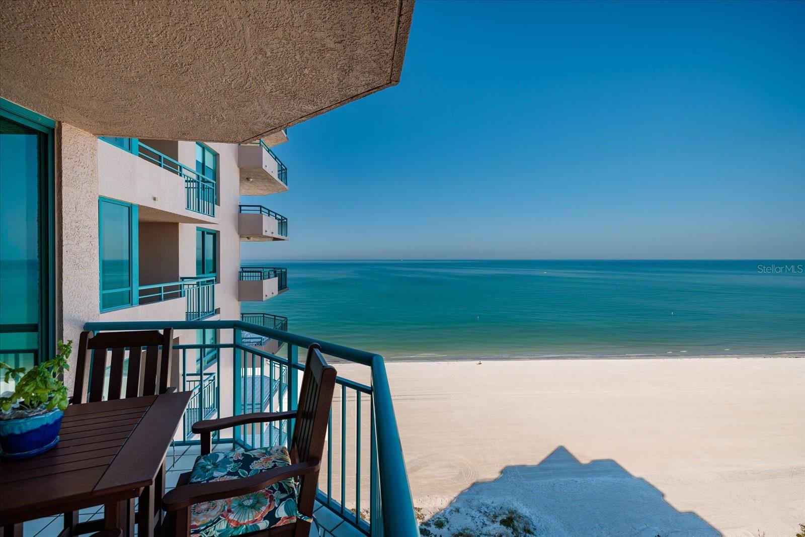 ULTIMAR ONE CONDO - Residential