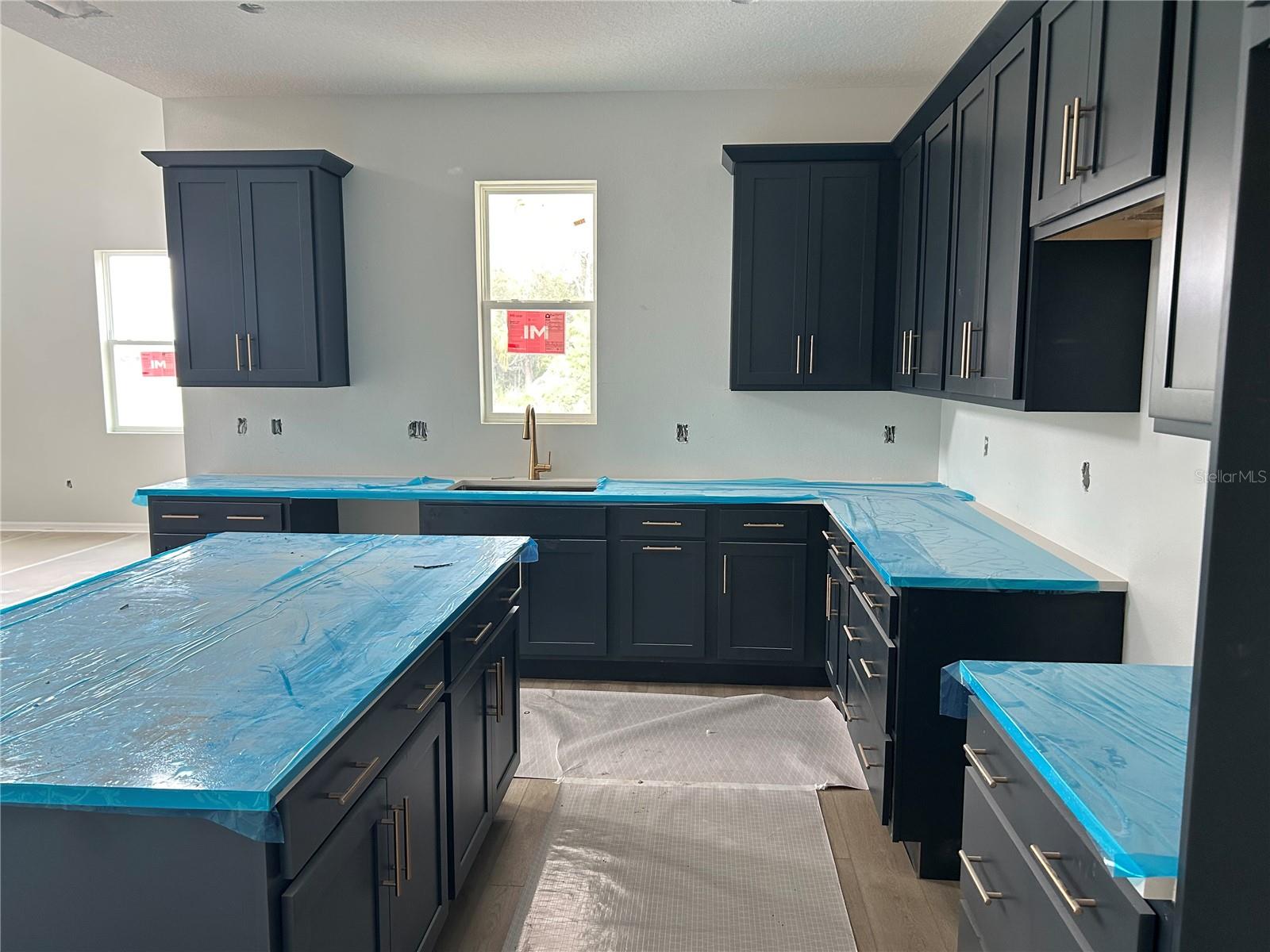 OAKFIELD TRAILS WEST - Residential