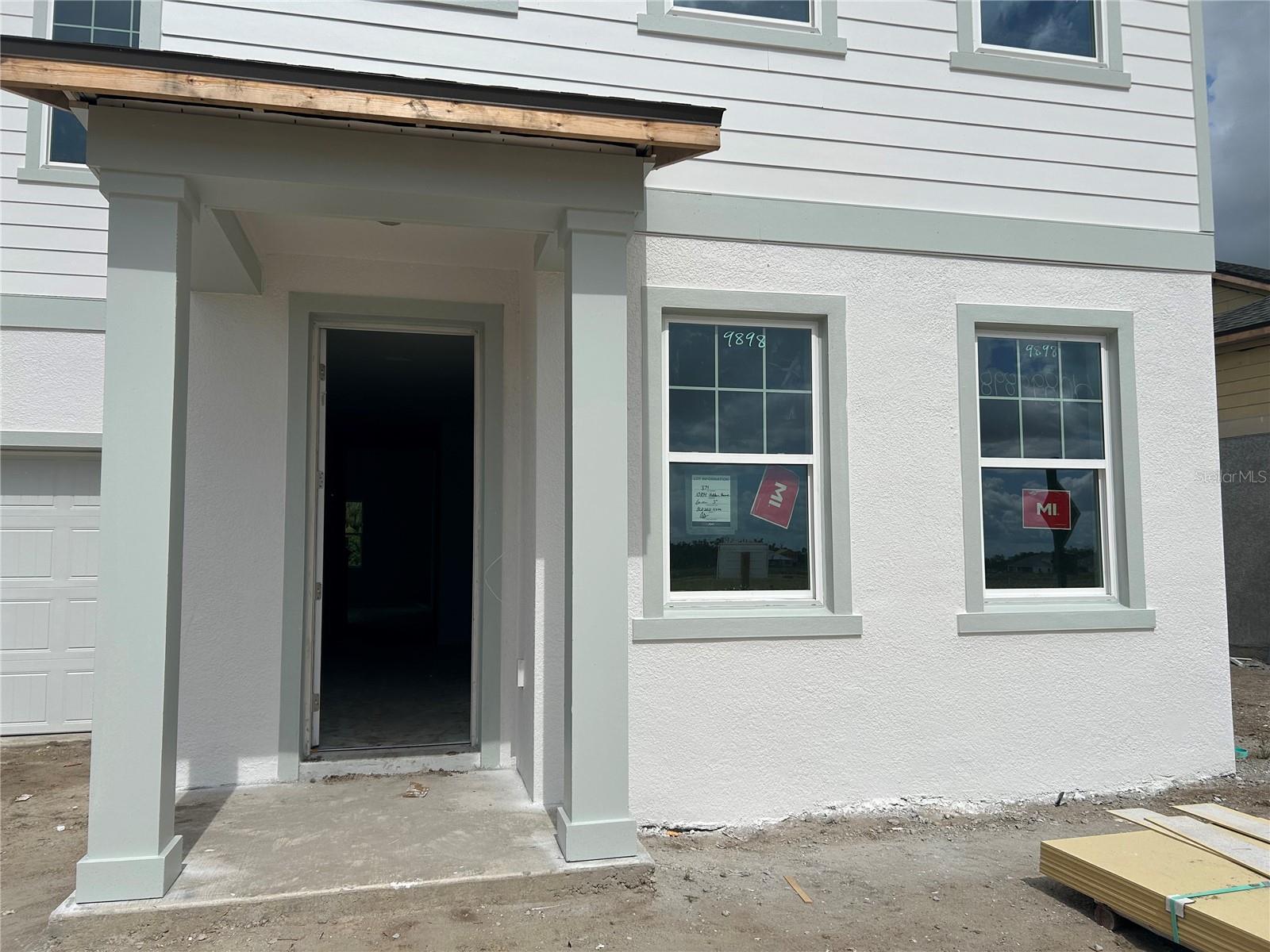OAKFIELD TRAILS WEST - Residential