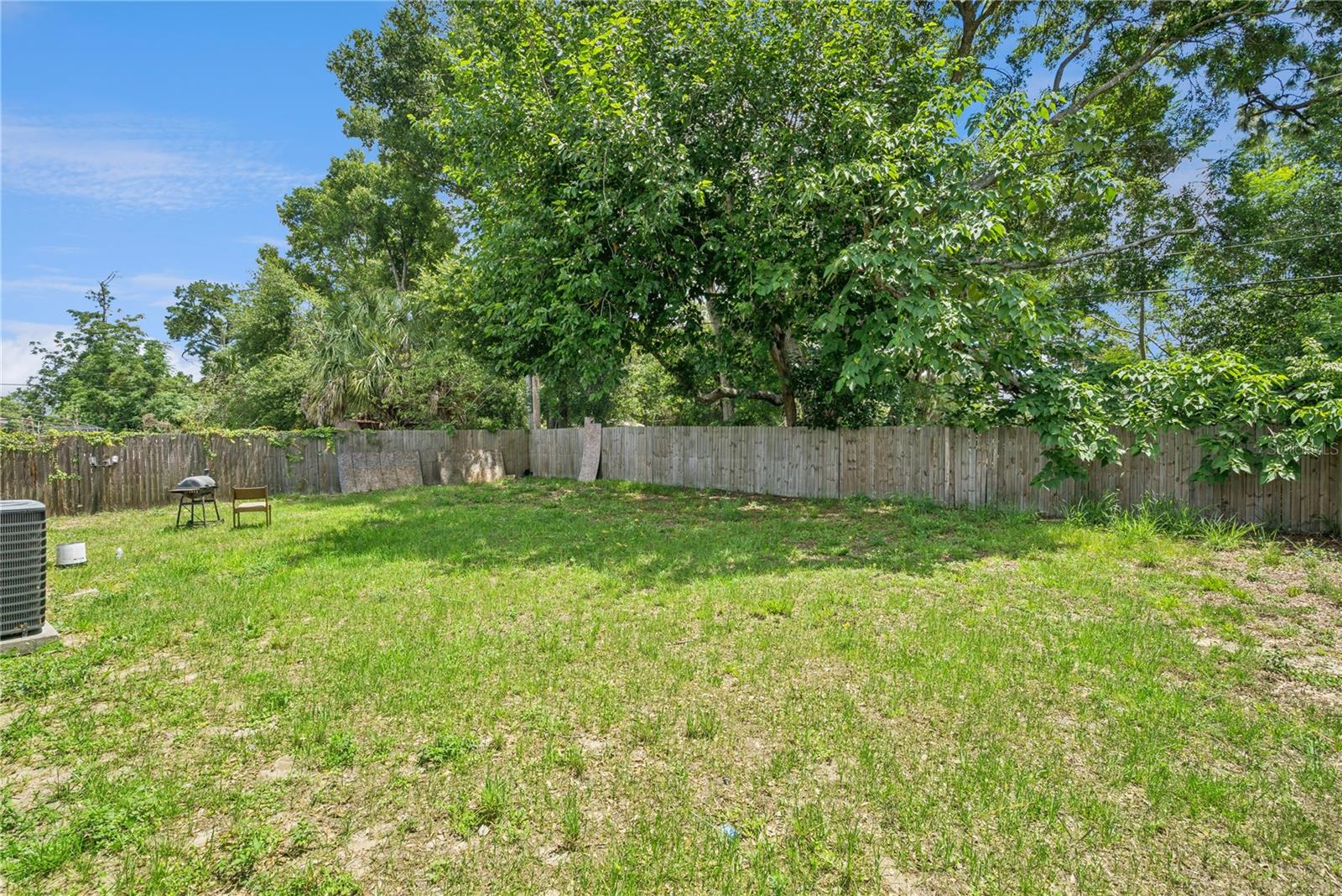 LAKE JEWELL HEIGHTS - Residential