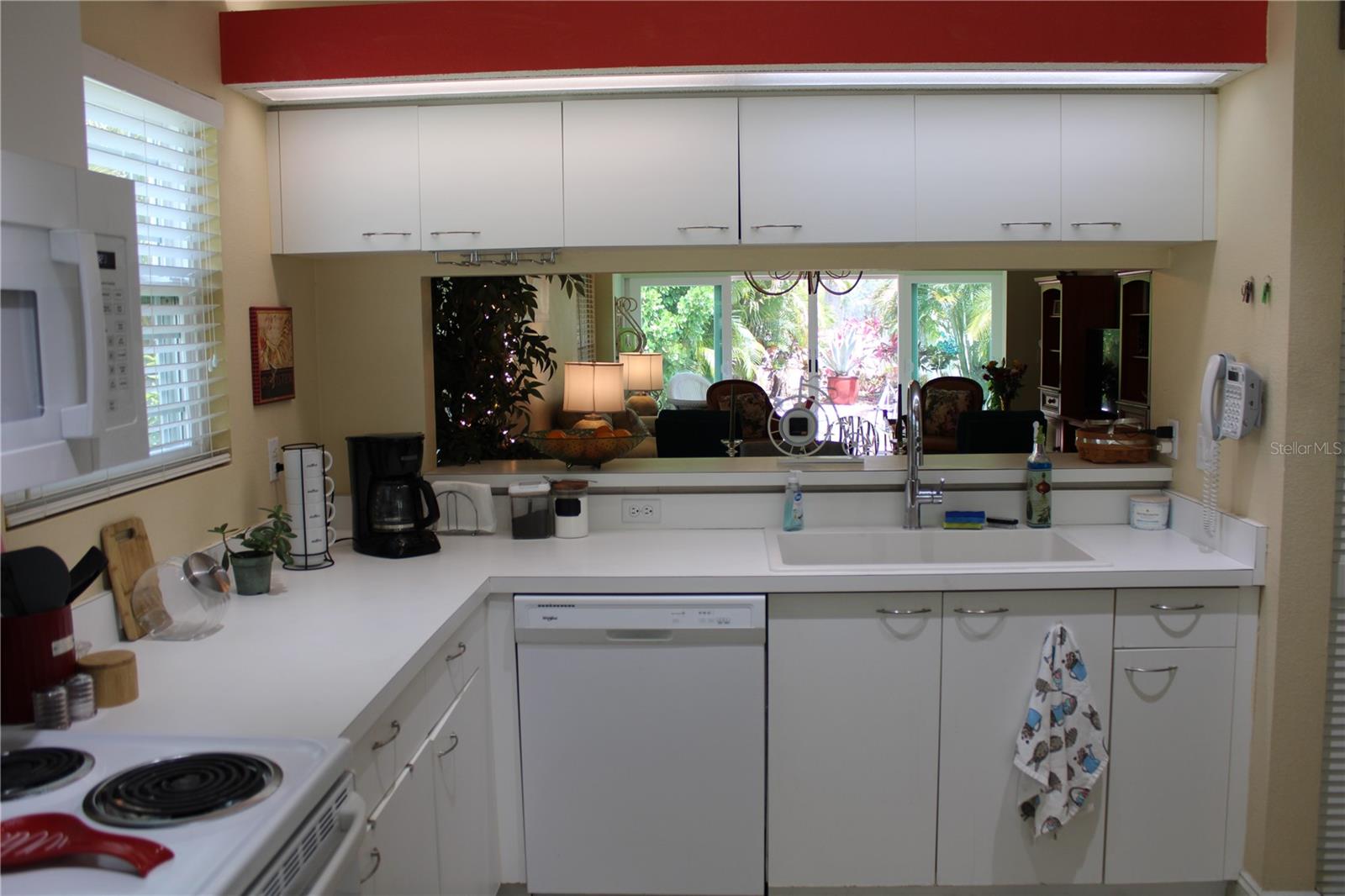 THE PRESERVES AT PALM-AIRE - Residential Lease