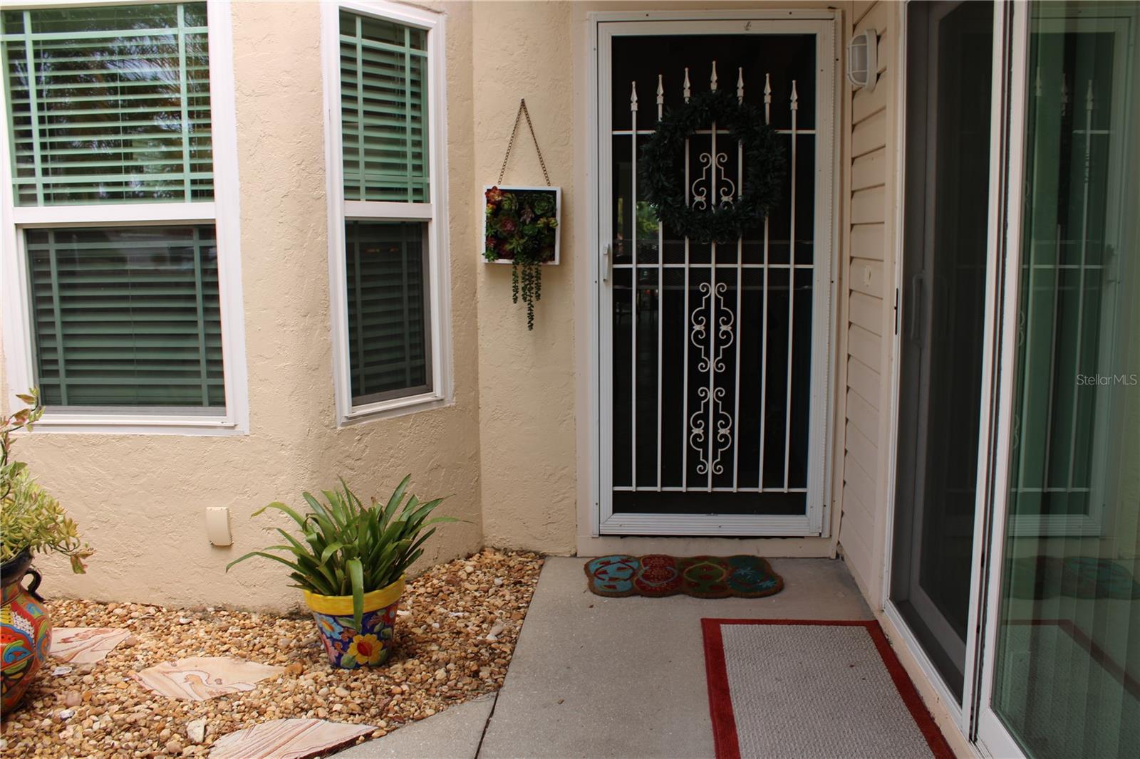 THE PRESERVES AT PALM-AIRE - Residential Lease