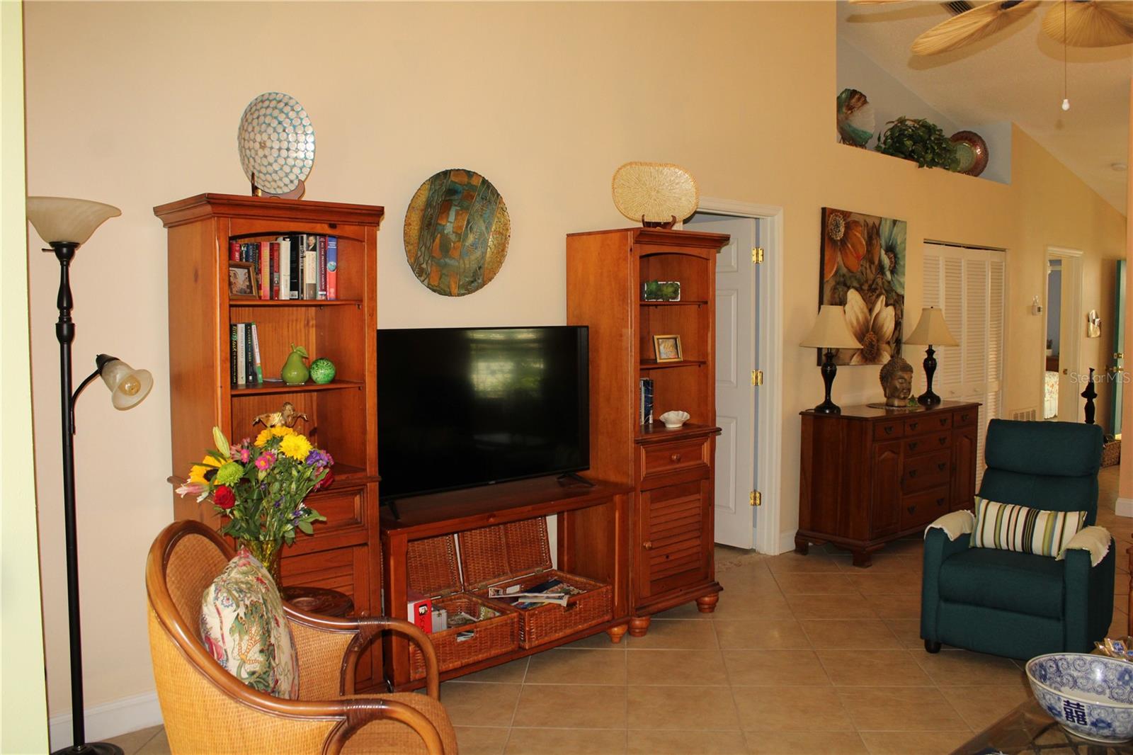 THE PRESERVES AT PALM-AIRE - Residential Lease