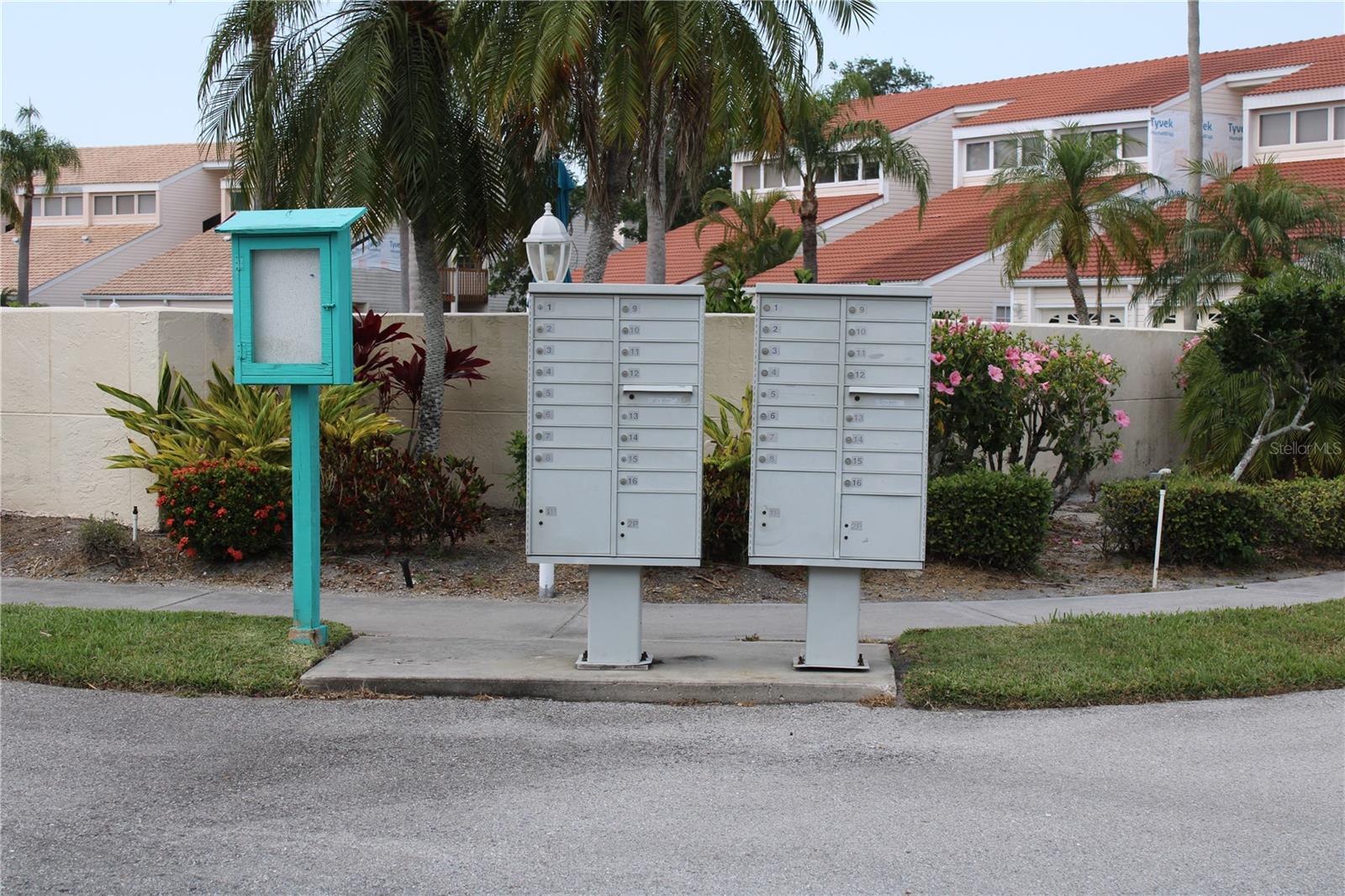 THE PRESERVES AT PALM-AIRE - Residential Lease