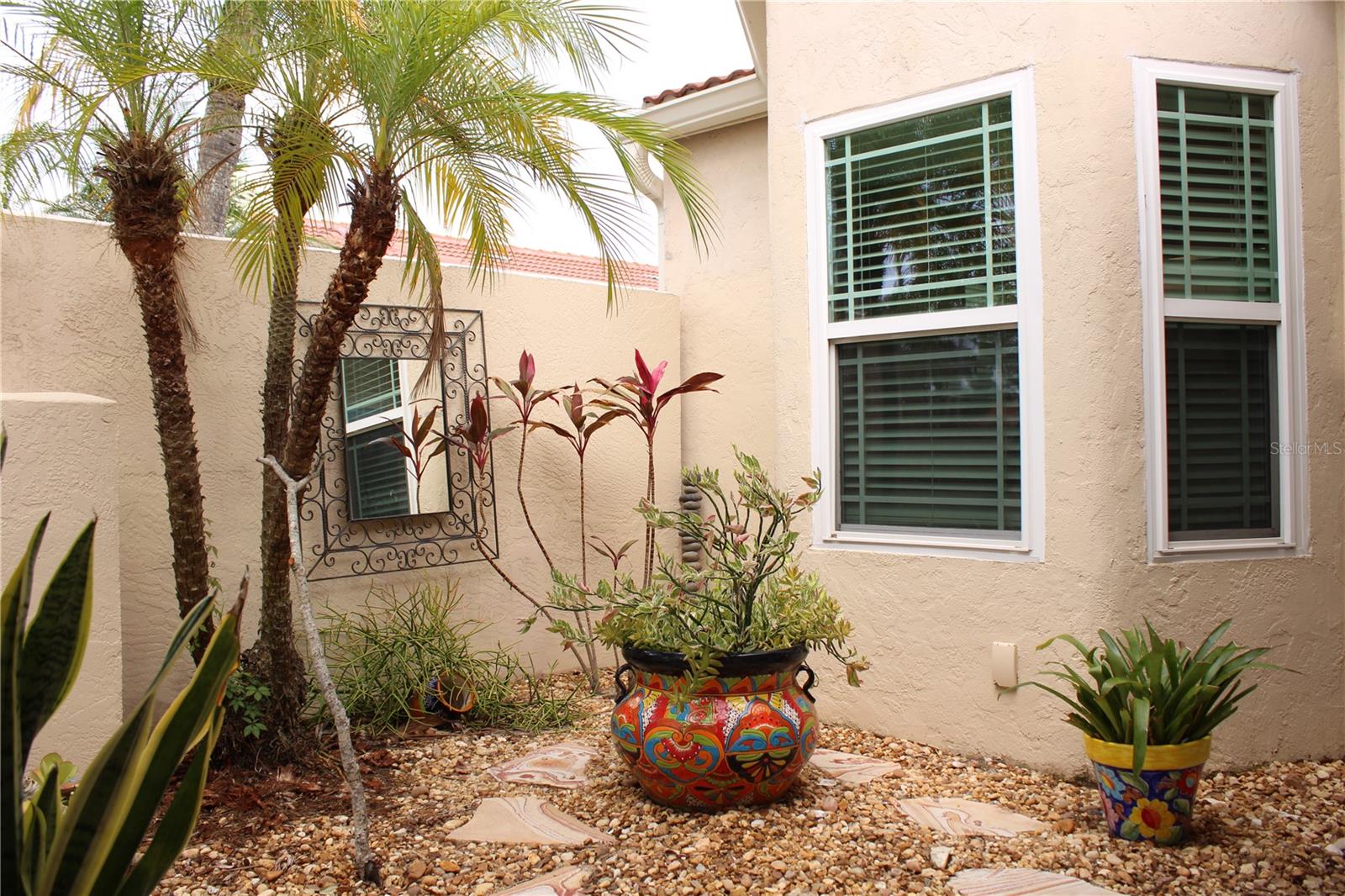 THE PRESERVES AT PALM-AIRE - Residential Lease