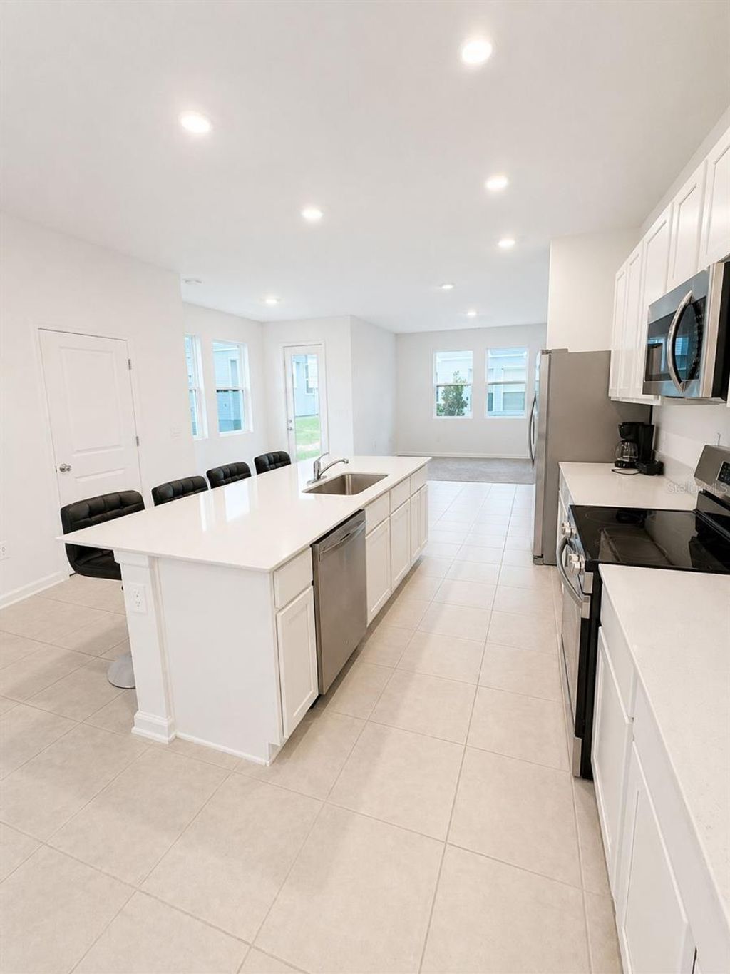 Photo of 3435 Beam Terrace, Davenport, FL 33837 (MLS # O6402466)