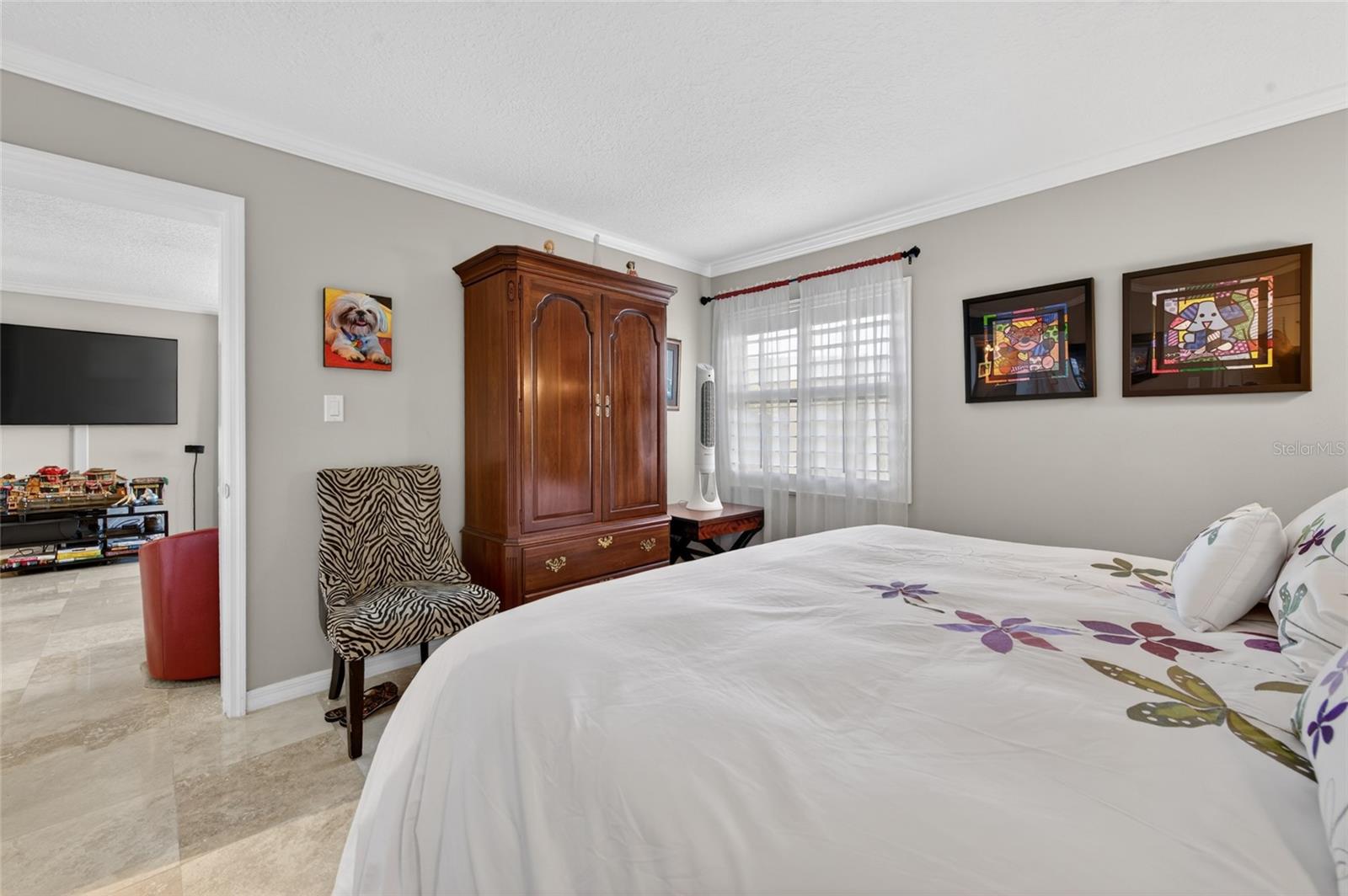 SEAWARD CONDO - Residential