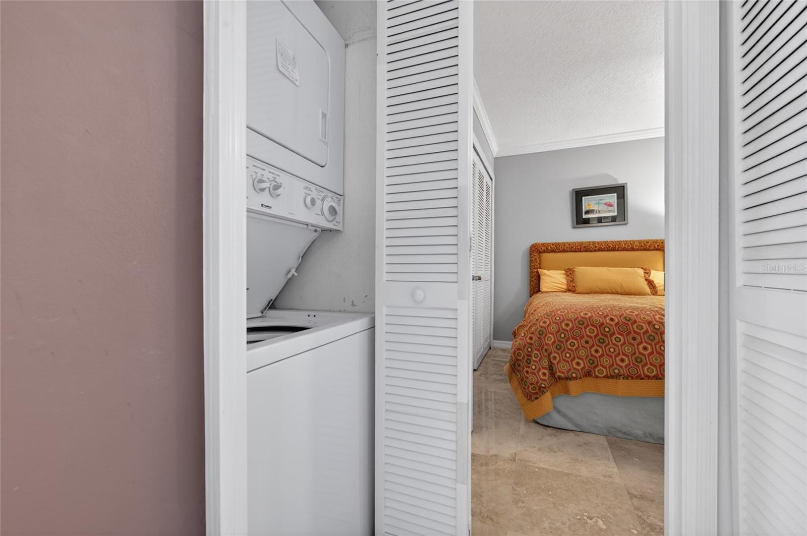 SEAWARD CONDO - Residential