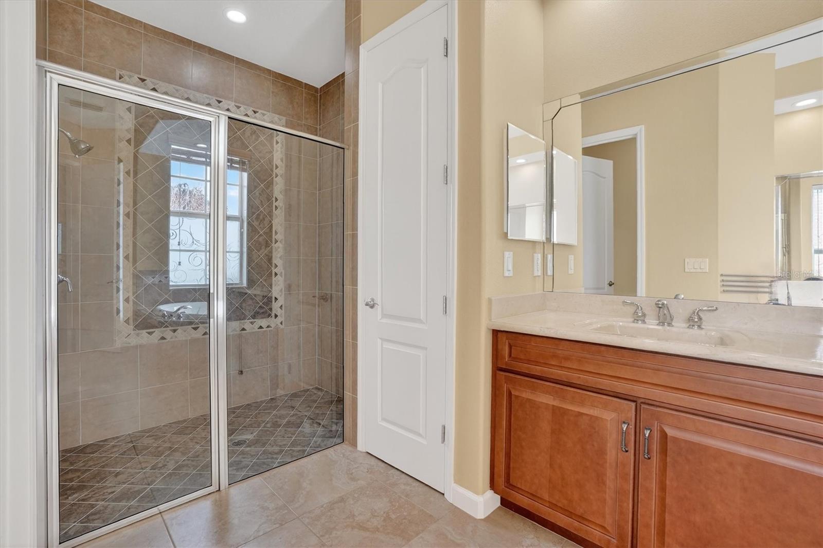 HIDDEN LAKES PH II - Residential