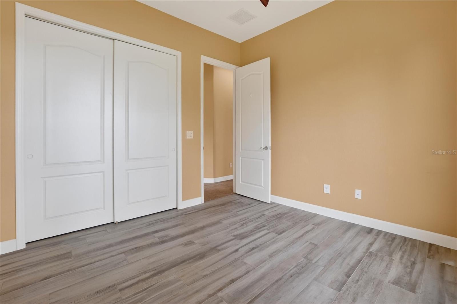 HIDDEN LAKES PH II - Residential