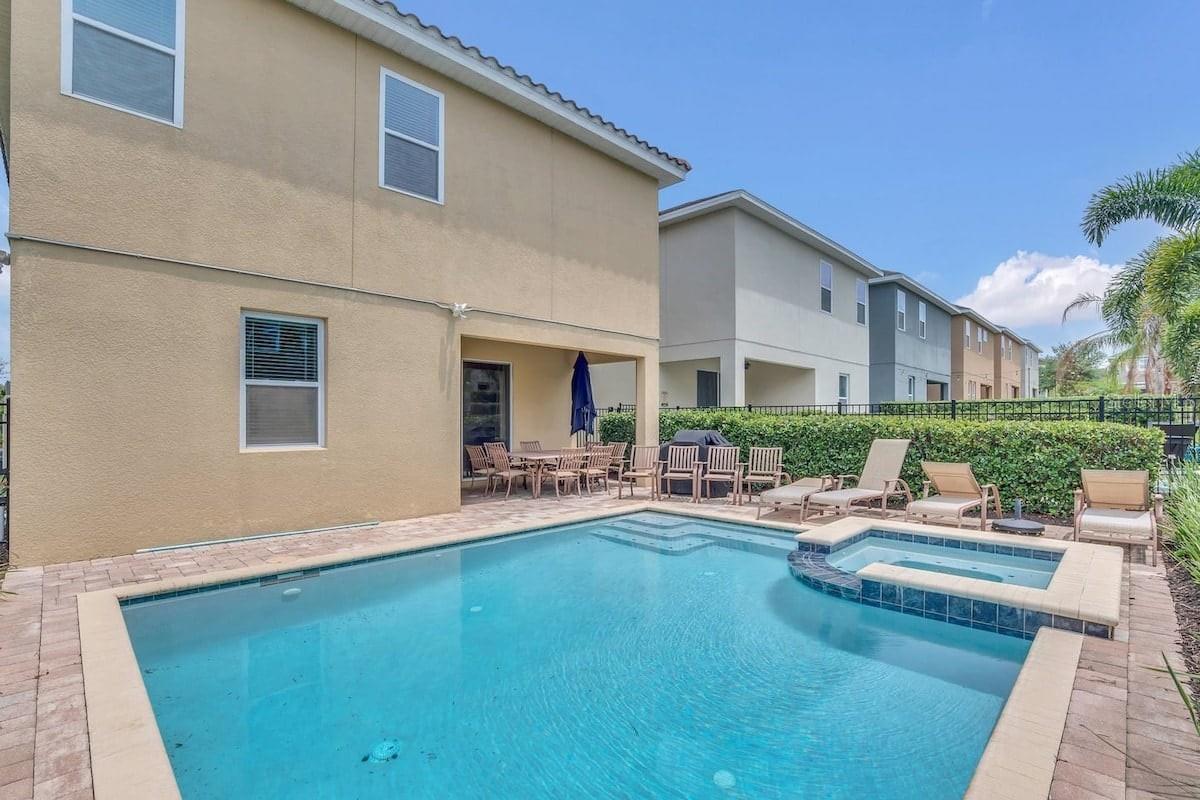 REUNION WEST PH 1 WEST & AMENT CTR RPLT - Residential